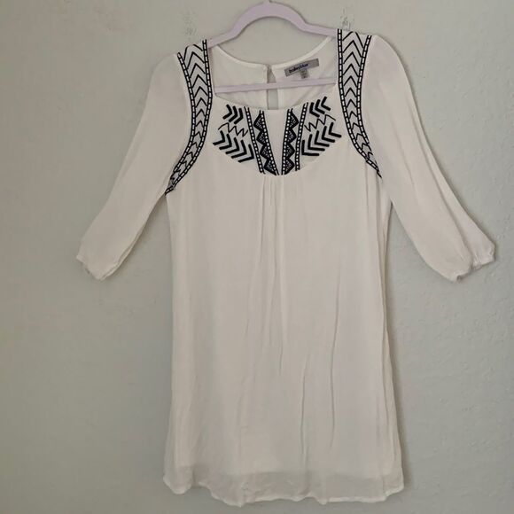 Bailey Blue Embroidered Mini Dress Size M - Picture 1 of 10